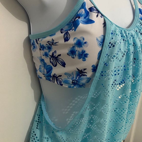 Blue Floral Tankini Set - Picture 2 of 5